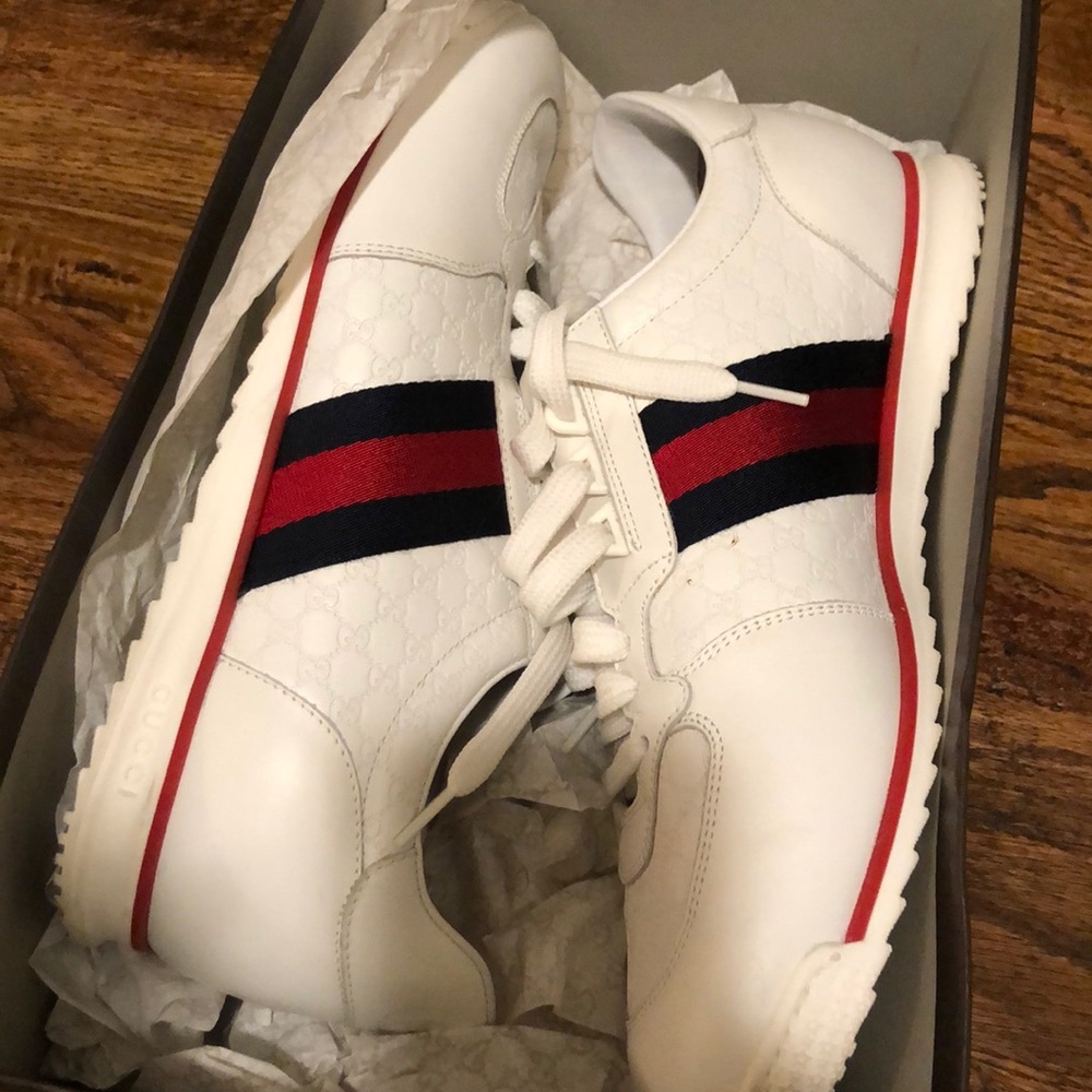 Men’s Gucci sneakers